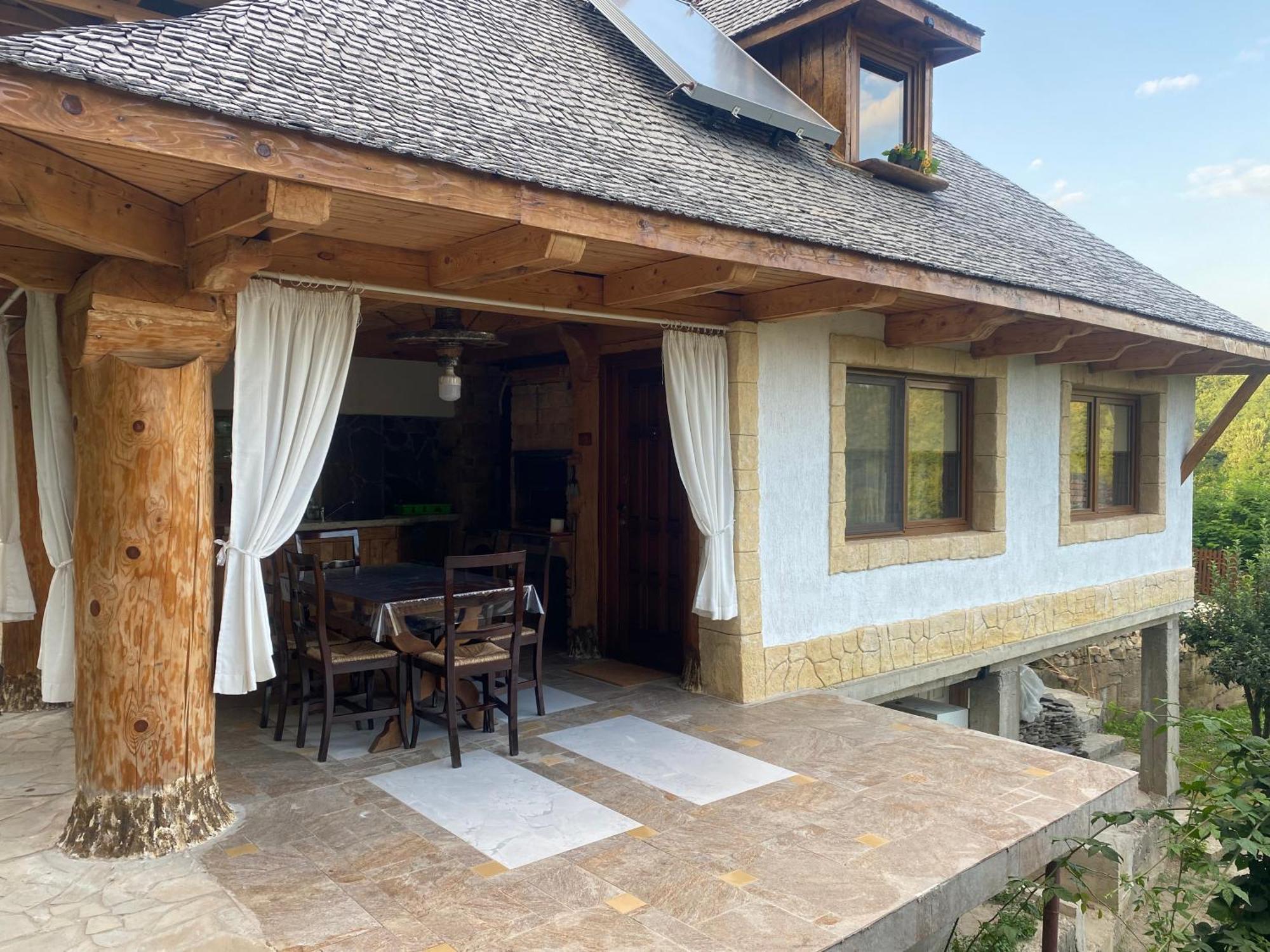 Casa Cu Sindrila Villa Valenii de Munte Bagian luar foto