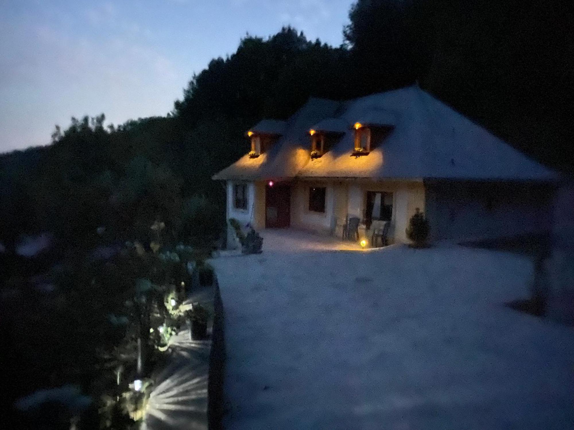 Casa Cu Sindrila Villa Valenii de Munte Bagian luar foto